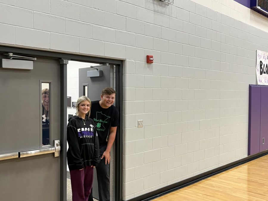 Jared Beranek and Bryn Kraus excited for Homecoming coronation. 