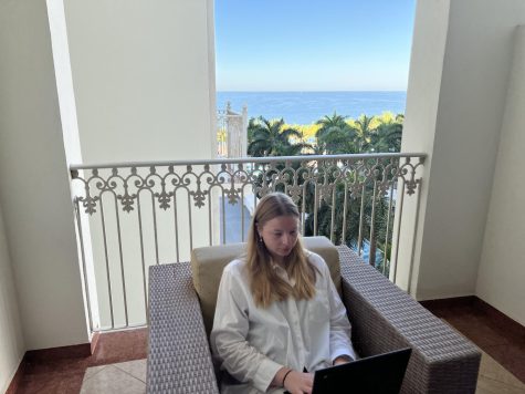 Senior Laura Bertrang working on homework while on her Mexico vacation.