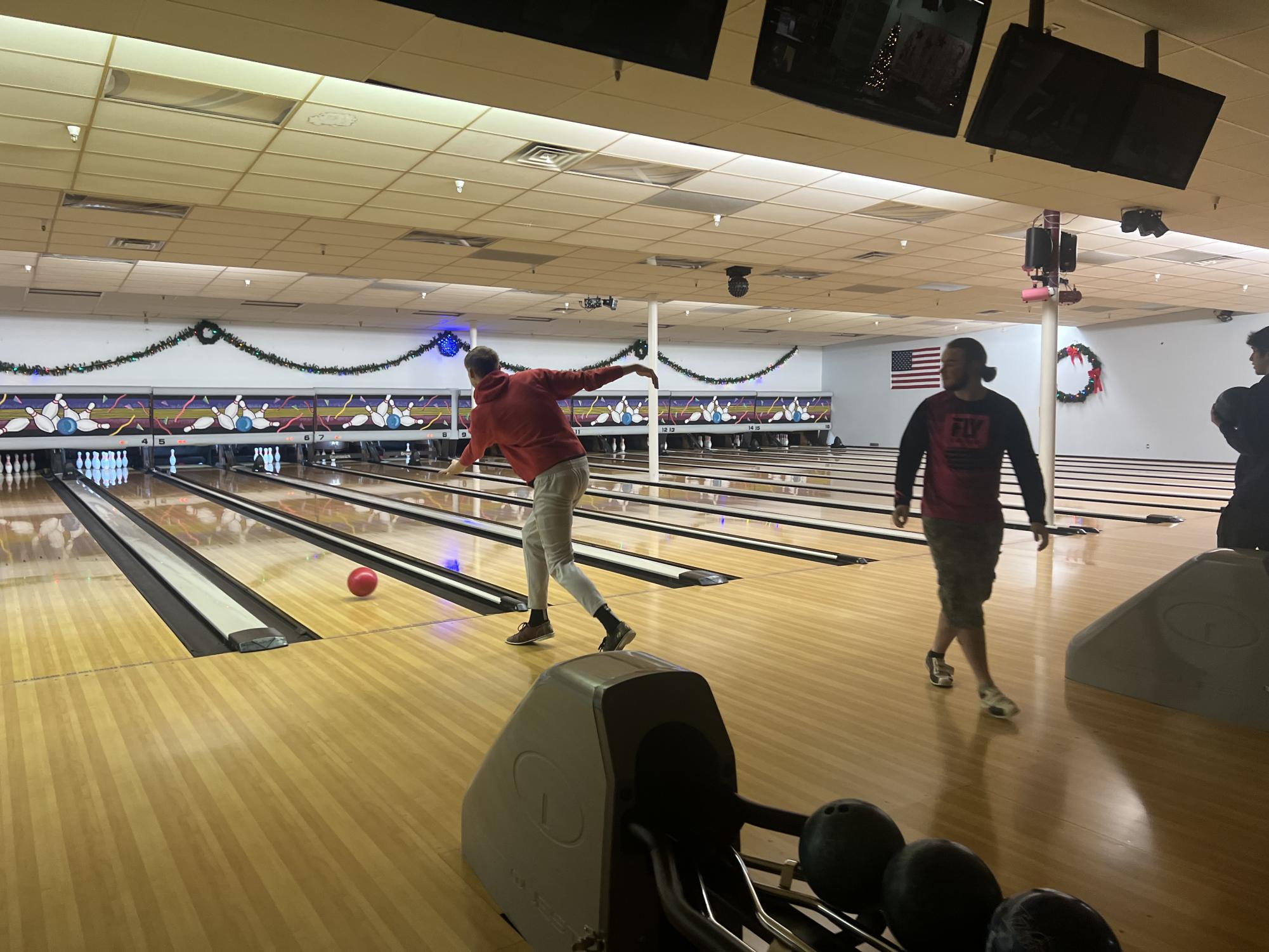 Mr. Lieserss lifetime activities class strike up the fun with bowling!