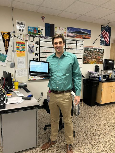 Mr. Nelson has been testing out online passes in his biology class at NUHS. The online passes are a way to make sure people sign out of class when they leave and sign in when they come back in. Its a more sure way to keep track of students that leave class. 