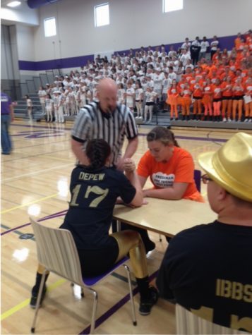 Pretty intense arm wrestling action!