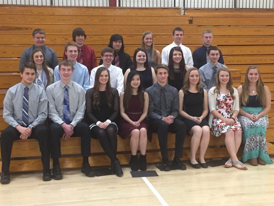 Students Honored at Rotary Scholarship Banquet