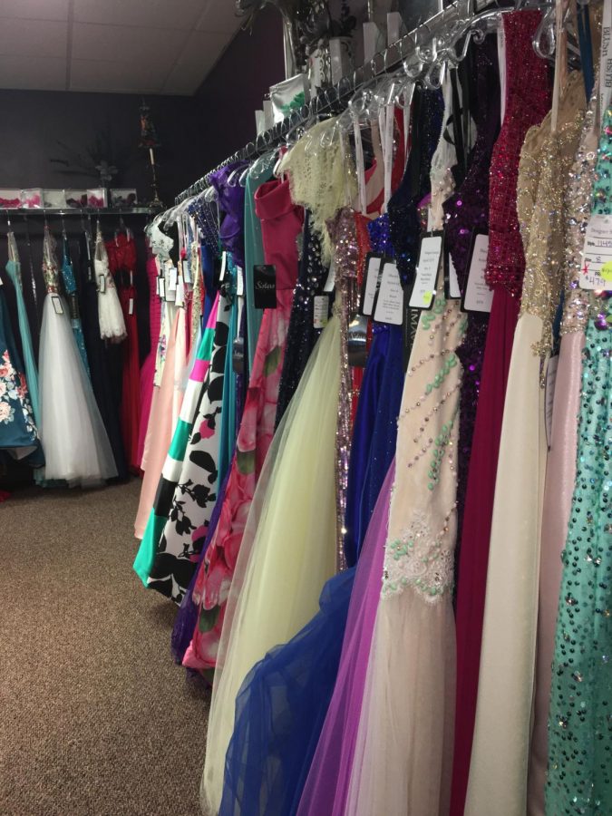 Prom season drains bank accounts