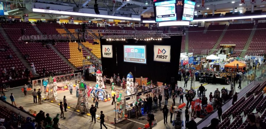 The Blue Alliance wins the match in the FRC competition at Mariucci Arena.