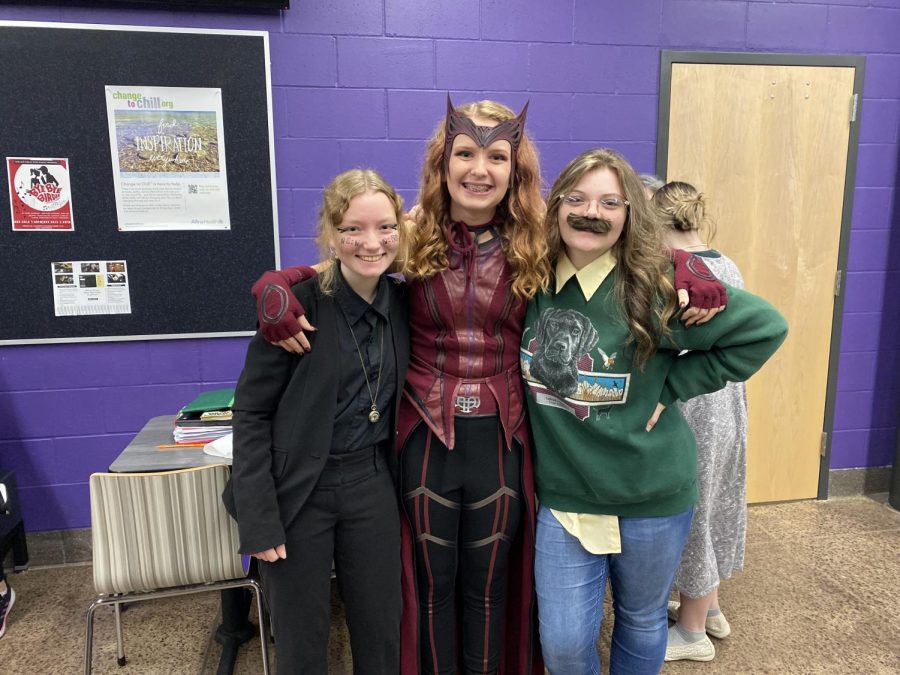 Sophomores Ella Thomas, Lexi-Lyn Schneider, and Sierra Wersal all showing their NUHS halloween spirit!