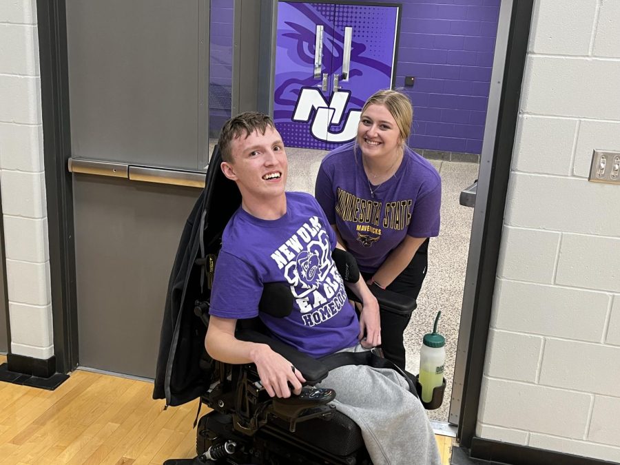 Homecoming King practices for the coronation later that night.