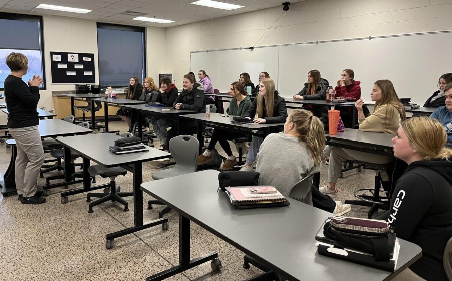 Mrs. Longtin's Apprentice class morning meeting