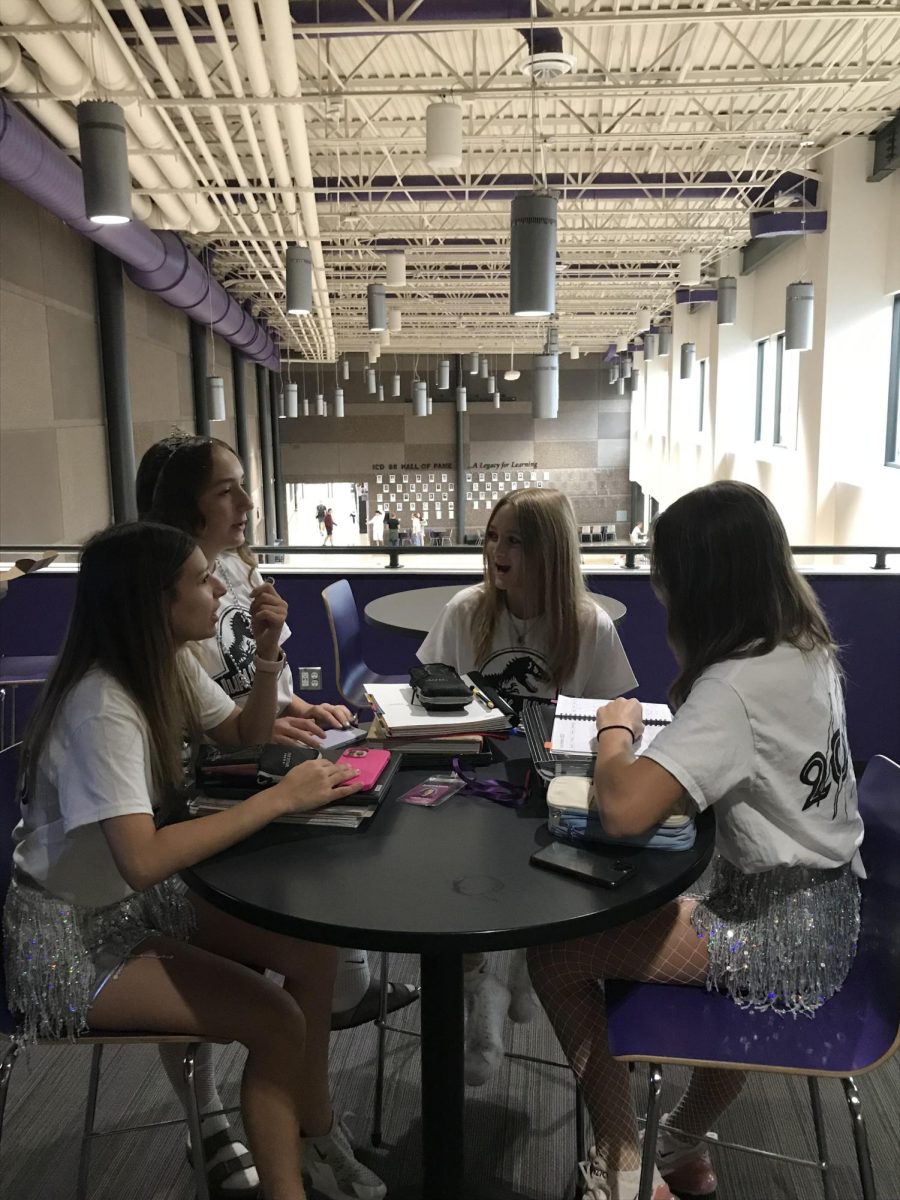 from (left to right): Jasmin Huerta, Isabelle Miller, Lauryn Ludwig, and Shelby Seifert, all ready for Battle of the Classes