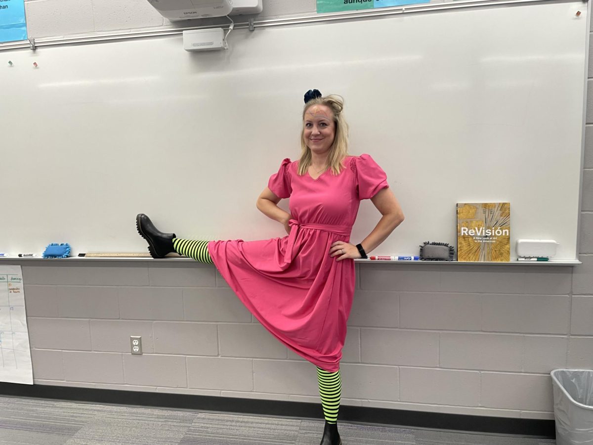 Profe Gunderson goes all out for homecoming week