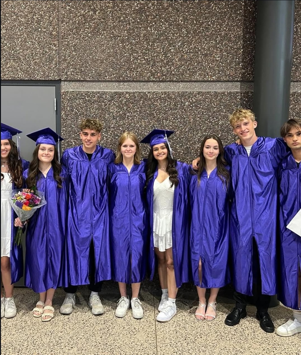 L to R: Jule, Pauline, Vico, Valeria, Giorgia, Aurora, Jakob, Francisco