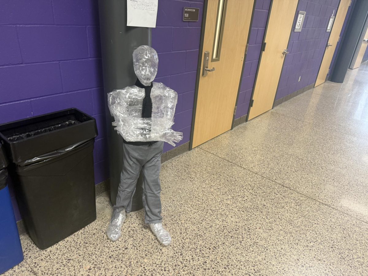 Plastic figures are placed all around the building.