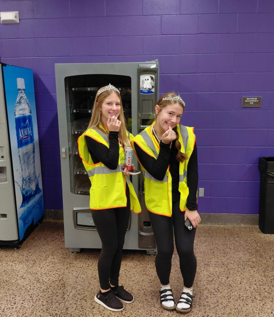 Juniors: Brooke Depyper and Brogan Hulke dressed as Louvre heist perpetrators.