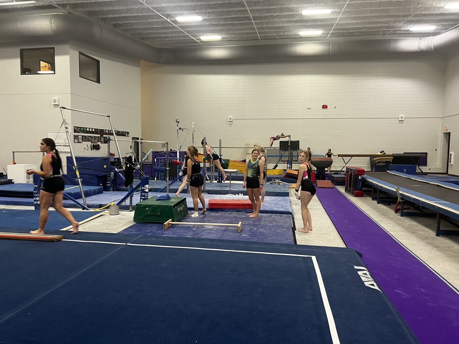Left to right: Morgan Kelley, Aliana Enter, Evelyn Helget, Harlow Johnson, Ainsley Tess.