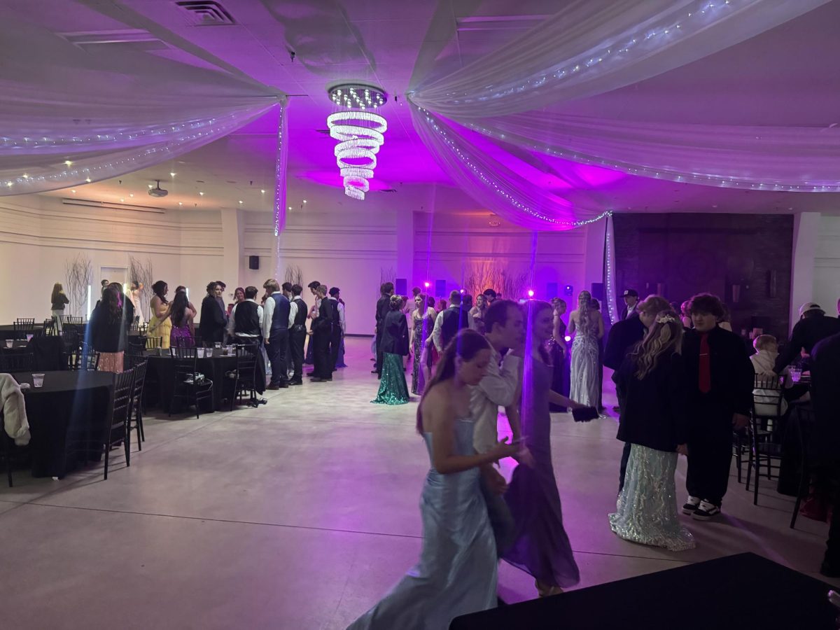 Students enjoy the post-prom dance at the Royal Oak. 
